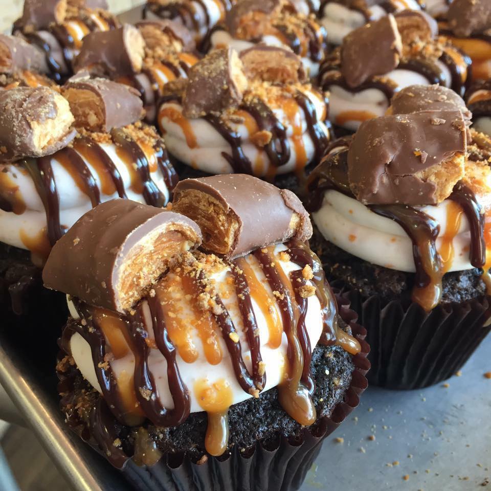 Butterfinger Chocolate Cupcake Recipe: Step-by-Step Guide