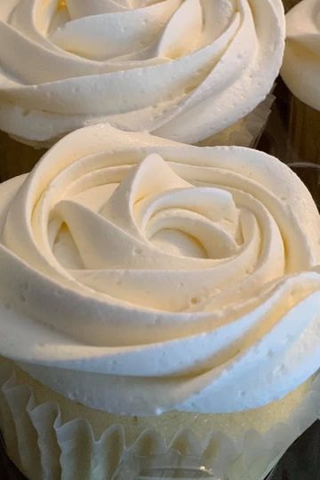 Almond Wedding Cake Cupcake Recipes