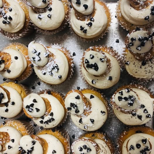 Cannoli Cupcake Recipes: Ingredients for Cannoli Cupcakes