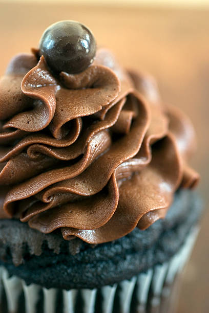 Chocolate Cupcake with Mocha Buttercream Frosting Recipe: Step-by-step Processes