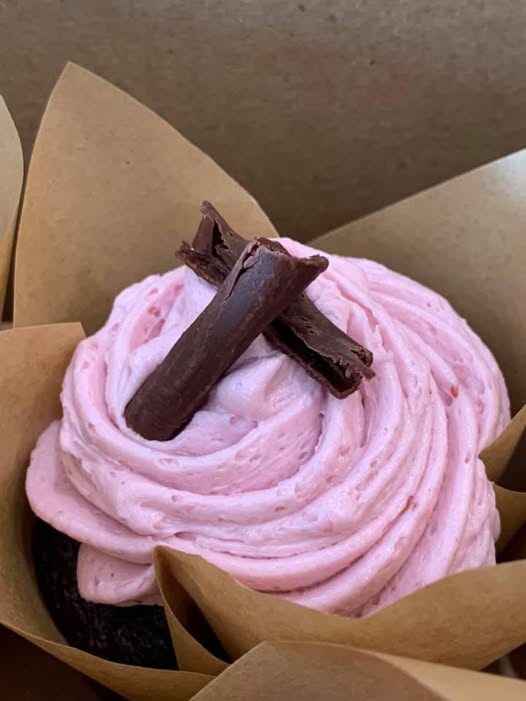 Chocolate Raspberry Cupcake Recipes: Materials Needed