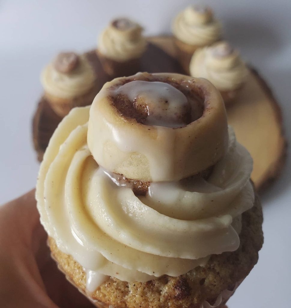 Cinnamon Roll Cupcake Recipes: Materials Needed