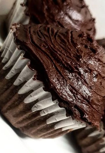Dark Chocolate Cupcake Recipes: A Decadent Delight