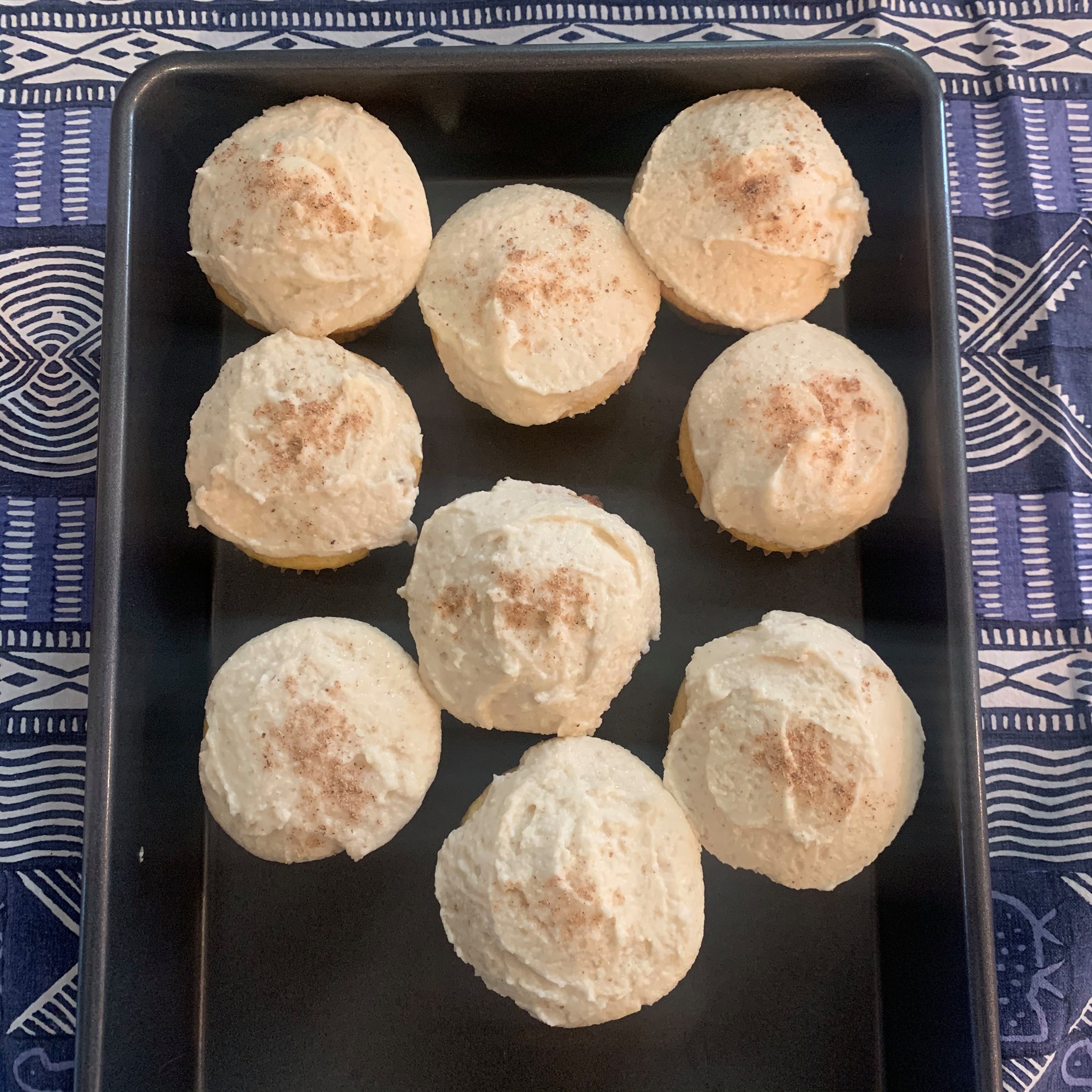 Eggnog Cupcakes with Bourbon Recipe: Step-by-step Processes