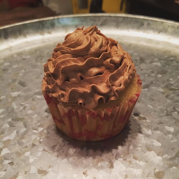 Fluffy Espresso Cupcake with Coffee Recipes: Ingredients of Frosting